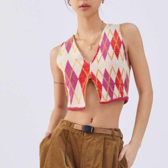 Urban Outfitters Tops - URBAN OUTFITTERS Uo Adriana Split Hem Sweater Vest